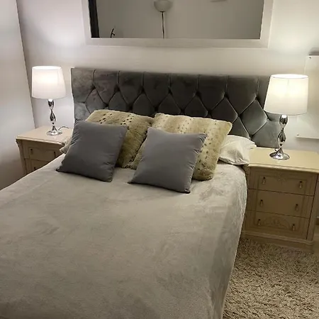 Modern One Bed El Paraiso 公寓 埃斯特波纳