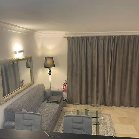 公寓 Modern One Bed El Paraiso *
