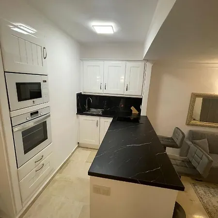 Modern One Bed El Paraiso * 埃斯特波纳